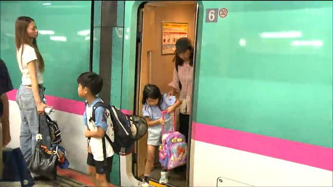 ”最大9連休”お盆休みの帰省ラッシュがピーク 東北新幹線は「下り」 自由席乗車率が最大120％ 高速道は”混雑なし“【9日午後6時現在】 |TBS NEWS DIG