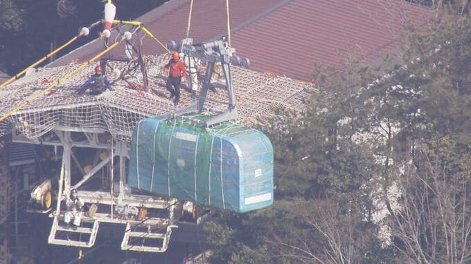 「宮島ロープウエー」客車を17年ぶりに更新　ゴンドラはヘリで入れ替え　午後にかけて新型ゴンドラも“空輸”へ　広島|TBS NEWS DIG