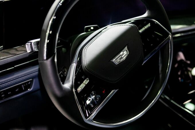 米GMが自動運転に再挑戦、「キャデラックSUV」で28年の投入目指す
