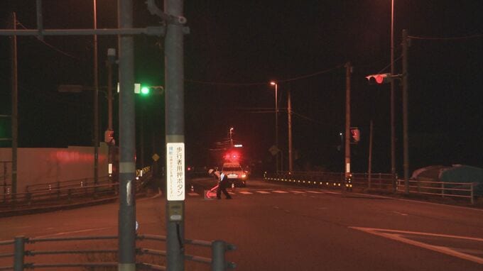 路面凍結による事故処理中に警察官がはねられて殉職　事故現場を通行止めにして実況見分　山口県岩国市　|TBS NEWS DIG