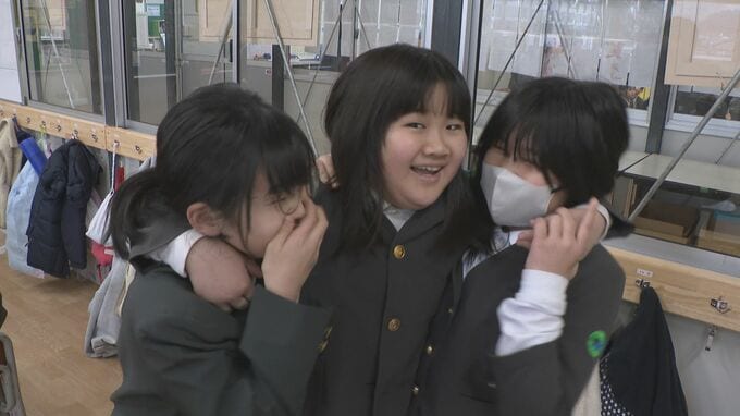 「1年経ったらちょっと楽しめるようになった」 石川・輪島市内の6小学校が仮設校舎で合同始業式　|　石川県のニュース｜MRO北陸放送