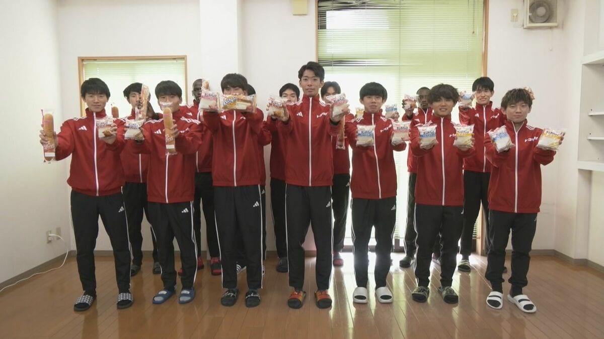 「パンをエネルギーに変えて頑張っていきたい」トヨタ紡織陸上部に“パン100個”で山崎製パンがエール 元日のニューイヤー駅伝に向け　