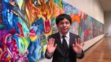 自閉症のアーティスト・石村嘉成さんの新作は全長26m「アニマル・ヒストリー」作品展始まる|TBS NEWS DIG