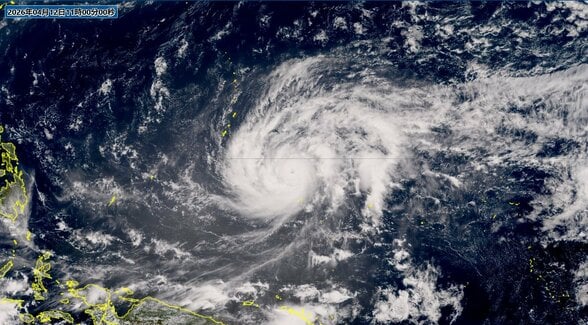 【台風情報】非常に強い台風4号（シンラコウ）さらに発達の見込み 17日頃に小笠原近海へ【雨と風のシミュレーション】　|　富山のニュース｜天気・防災｜チューリップテレビ