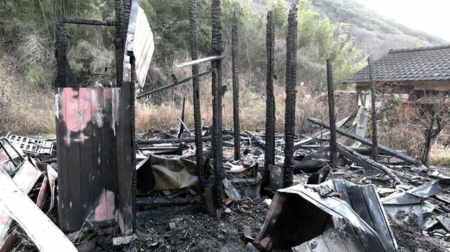 笠岡市で住宅1棟全焼　焼け跡から1人が遺体で見つかる　この家に一人暮らしの男性（83）か【岡山】|TBS NEWS DIG