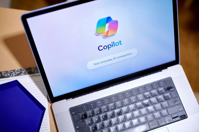 マイクロソフト、個人用AIチャットボット競争から撤退－Copilot刷新