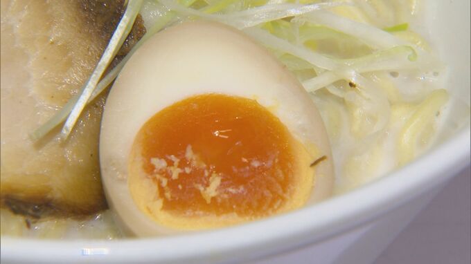 高校生考案の牛骨ラーメン　市役所食堂で一足早くお披露目　|　BSSニュース | BSS山陰放送