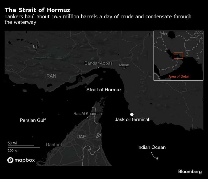 イランの商業港で大規模爆発、40人死亡－負傷者1200人以上