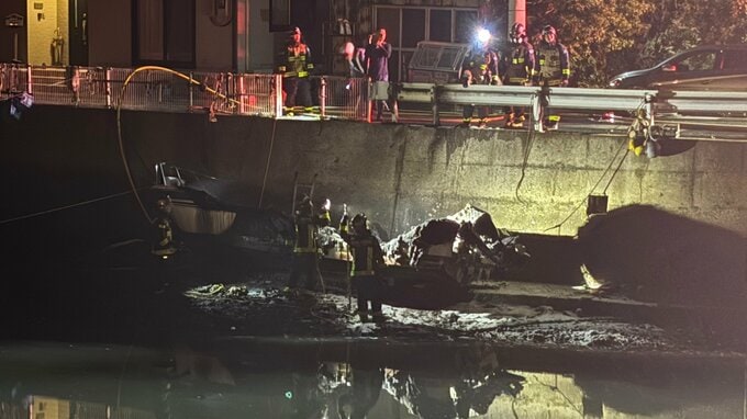 速報）佐世保市でこの日２度目の船舶火災　朝はクルーザーが全焼　警察 放火の疑いもふくめ 出火原因調査|TBS NEWS DIG