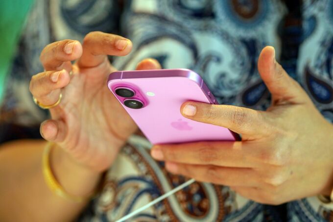 アップル株急落、関税がサプライチェーン直撃－時価総額37兆円消える