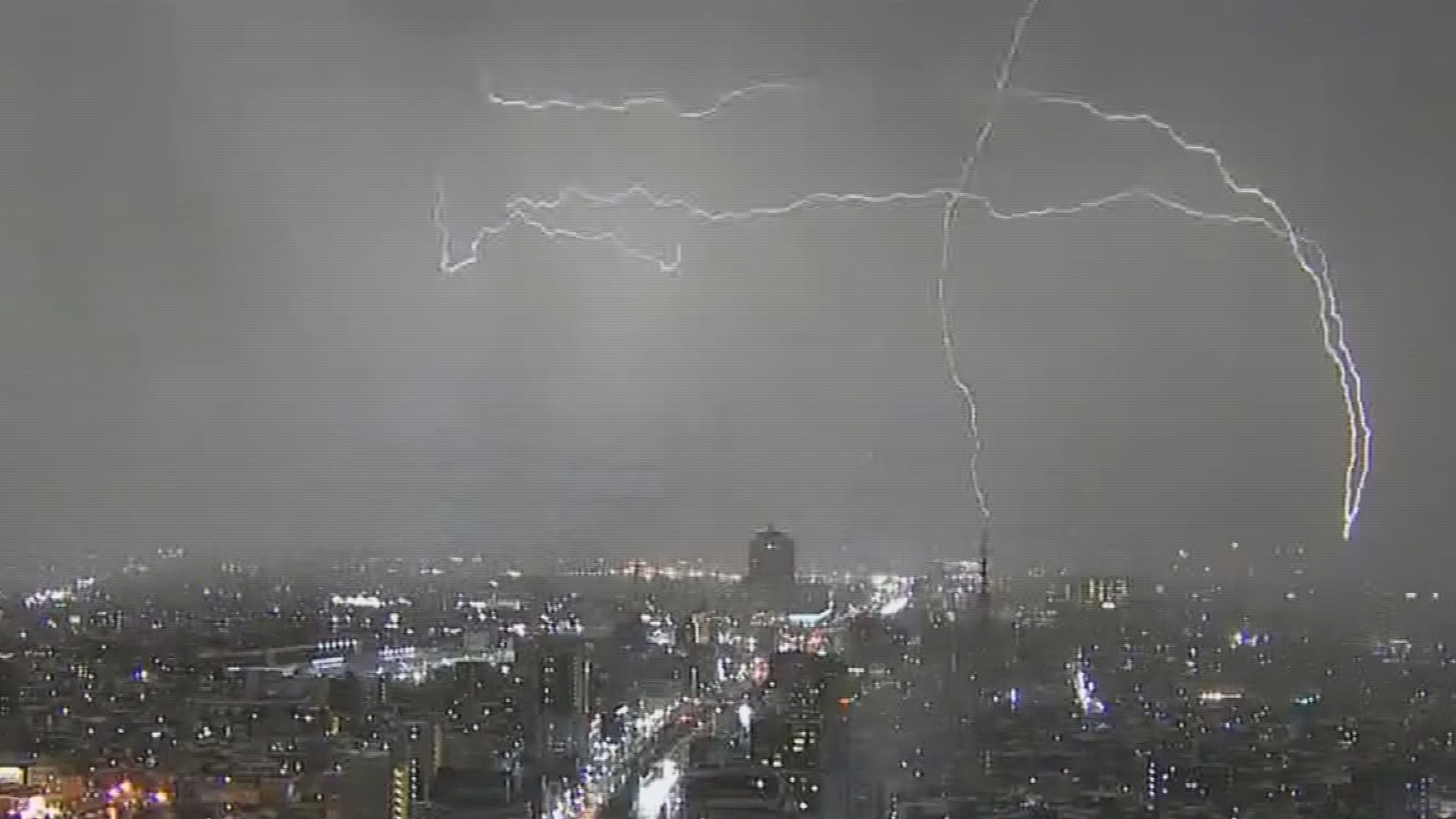 年間77日も 雷発生は金沢が日本一 落雷の注意点は | TBS NEWS DIG