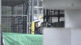 東京・小金井市の13階建てマンション敷地内で火災 住民12人けが　火元は1階にあった修繕工事の「仮設資材置き場」付近|TBS NEWS DIG