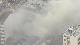 【速報】「白煙が出ている」兵庫・明石市の商店街で火事　模型店が全焼　和菓子店など少なくとも3棟に延焼　店主は当時外出中で無事を確認|TBS NEWS DIG