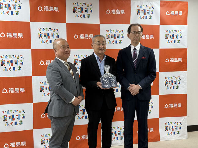 「重要なコミュニケーションツール」耳や言葉が不自由な人へ『電話お願い手帳』NTT東日本が贈呈 福島|TBS NEWS DIG