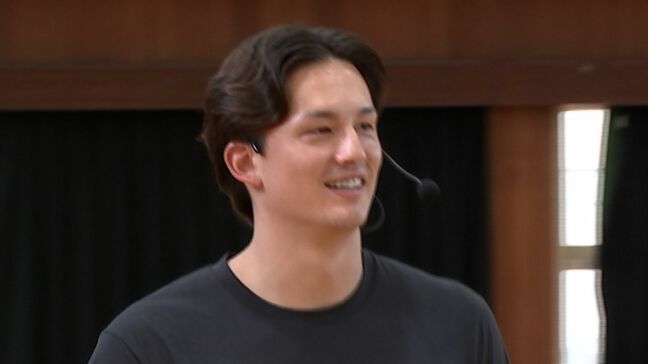 バスケットボール男子日本代表のテーブス海選手が中学校をサプライズ訪問「夏休みの中で一番濃い思い出に」【香川】|TBS NEWS DIG