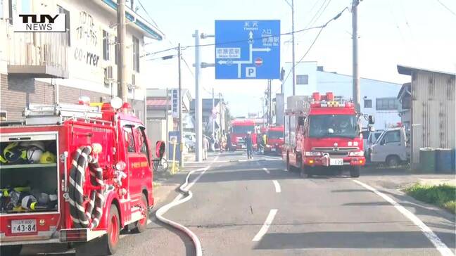 JR赤湯駅近くの火災　未だ鎮火に至らず　5棟焼けるもさらなる延焼の恐れはなし（山形）|TBS NEWS DIG