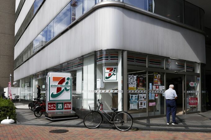 クシュタール会長、７＆ｉＨＤ全体の買収に関心－日本事業は維持