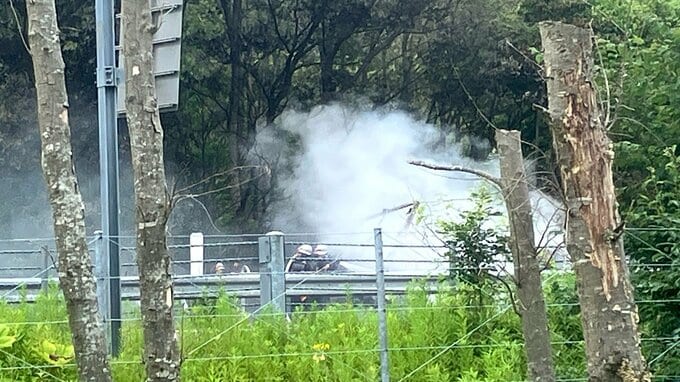 【北海道日高道・車両火災】郵便物輸送トラックから出火   ゆうパックなど約4,600通がほぼ全焼   北海道日高地方の3町宛て　|　北海道のニュース｜HBC北海道放送