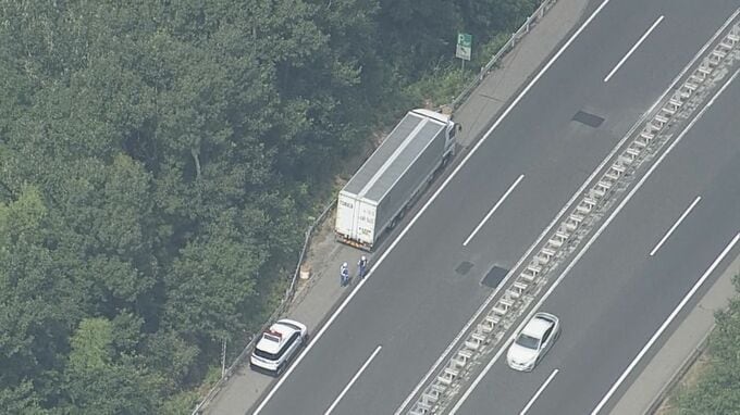 山陽道に金属製の部品が散乱　十数台がパンクなどの被害　トラックから落下した可能性　山陽道三原久井IC～尾道ICの上りの通行止めは解除　広島【交通情報】|TBS NEWS DIG
