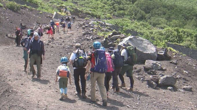 弾丸登山が問題に　富士山の山小屋でつくる組合が、登山規制を5合目に限定するよう山梨県に再度要望　|　山梨のニュース | ＵＴＹテレビ山梨