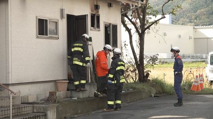 千曲市で住宅がほぼ全焼　高齢の女性1人を救助も搬送先の病院で死亡確認　身元の確認を急ぐ　男性も軽傷　長野　|　SBC NEWS | 長野のニュース | SBC信越放送