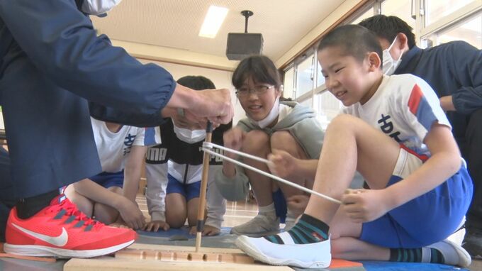 子どもたちが火に触れ合う　"火育"出張教室　島根県松江市の小学校　|　BSSニュース | BSS山陰放送