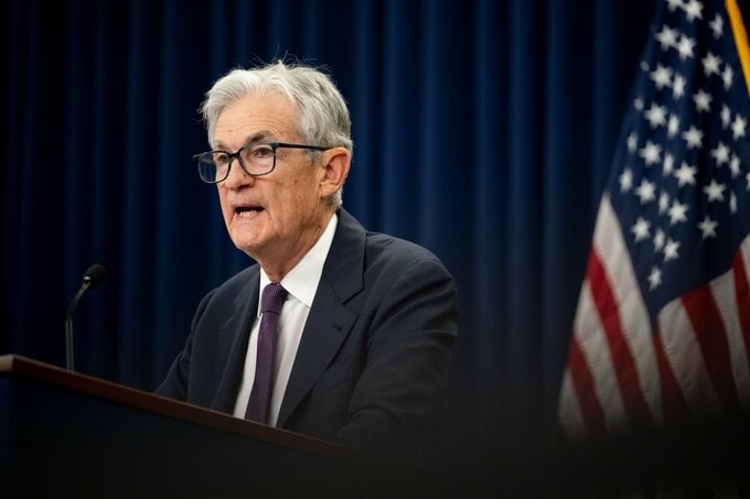 パウエル氏、FRBの信認失墜に警鐘－大統領が当局者解任なら