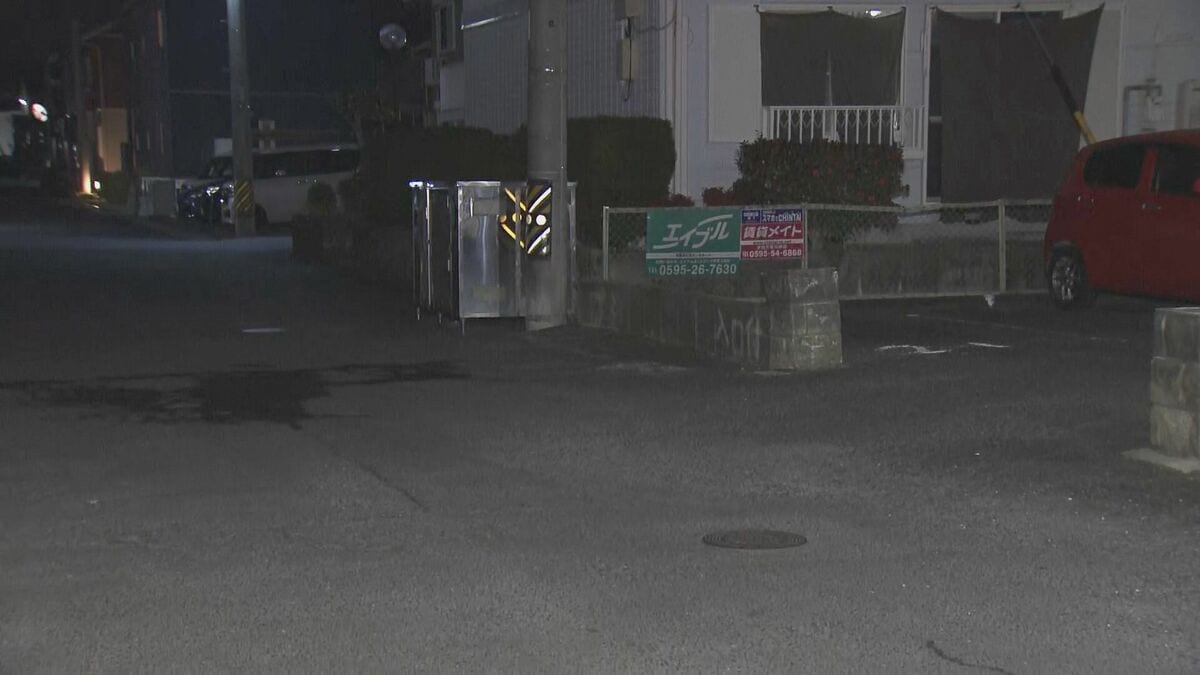 死亡ひき逃げの疑いで男を逮捕　駐車場から市道に出る際、歩いている男性をはねて死亡させそのまま逃げた疑い　三重・伊賀市