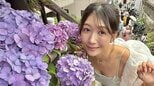 【 穂川果音 】　水色ワンピ×シアーパーカーの“爽やかコーデ”で紫陽花散策　「ステキです」とファン絶賛|TBS NEWS DIG
