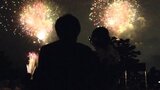 初秋の夜空を彩る大輪の花火に幻想的なランタン 「盛岡どんぱ」に笑顔あふれる |TBS NEWS DIG