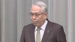 政府の定例会見を事務担当の佐藤官房副長官が代行　2010年以来の異例の対応| TBS CROSS DIG with Bloomberg