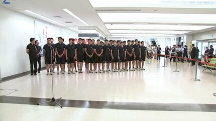 夏の高校野球岩手大会を制した花巻東高校野球部が甲子園に向けて岩手を