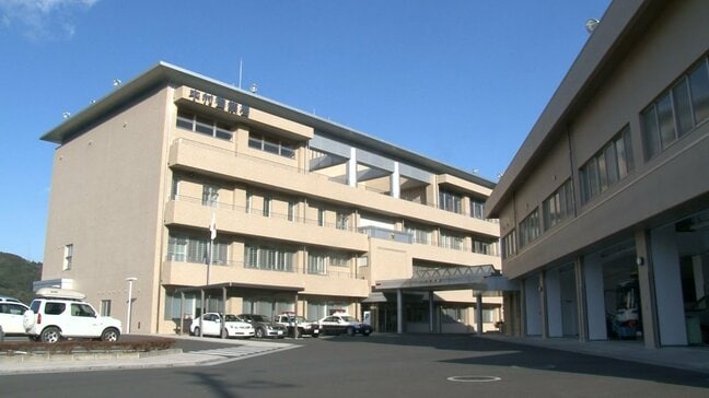 車内を物色し金品盗もうとしたか…窃盗未遂の疑いで派遣社員の男逮捕　「間違いない」と容疑認める【高知】|TBS NEWS DIG