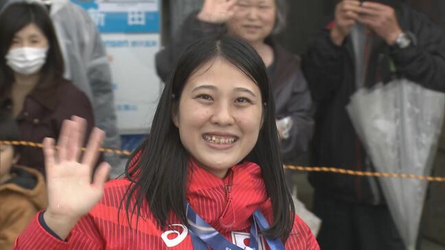 野沢温泉村出身・丸山希選手が凱旋！地元でパレードと祝賀会|TBS NEWS DIG