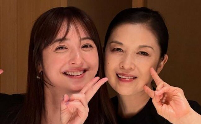 【 藤あや子・佐々木希 】 2人でお寿司を堪能 「秋田県産のじゅんさいに 盛り上がる」|TBS NEWS DIG