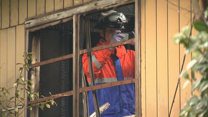 長崎・雲仙市で住宅全焼　焼け跡から遺体　81歳男性と連絡とれず　|　長崎のニュース | 天気 | NBC長崎放送