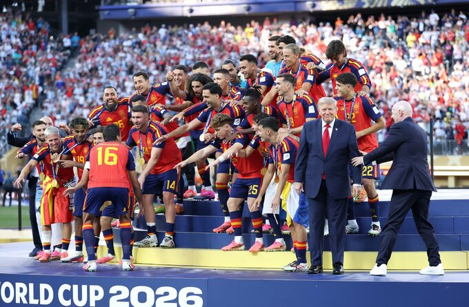 トランプ氏離れ、W杯決勝で鮮明－米国抜きで進む中堅国の連携