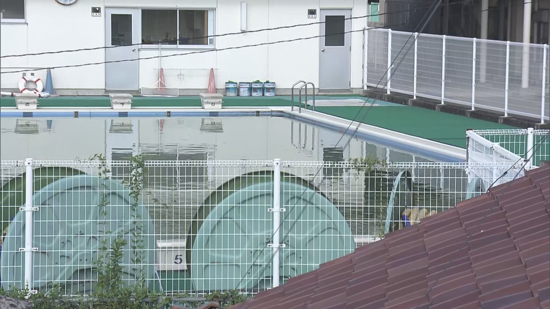 稲沢 中学校 飛び降り