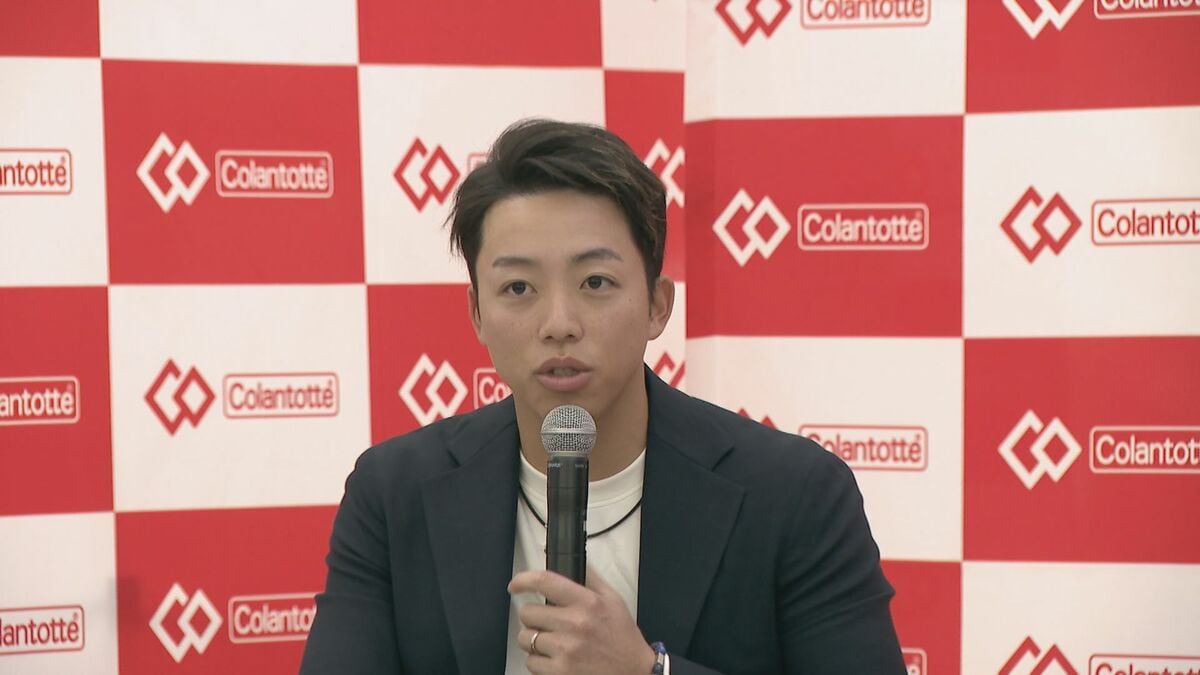 ドラゴンズ岡林勇希選手と現役を引退した岡田俊哉さんがトークショー　大勢のファンを前に来年の目標は「優勝」と語る岡林選手　名古屋・東区　