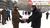 厳寒の中での大雪像制作…自衛隊員に地元ホテルから、あったか~い差し入れ品 札幌市 | 北海道のニュース|HBC北海道放送
