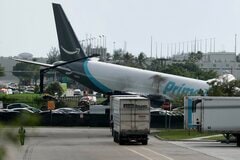 米アマゾンの貨物機がマイアミの空港で事故、5人死亡5人負傷| TBS CROSS DIG with Bloomberg