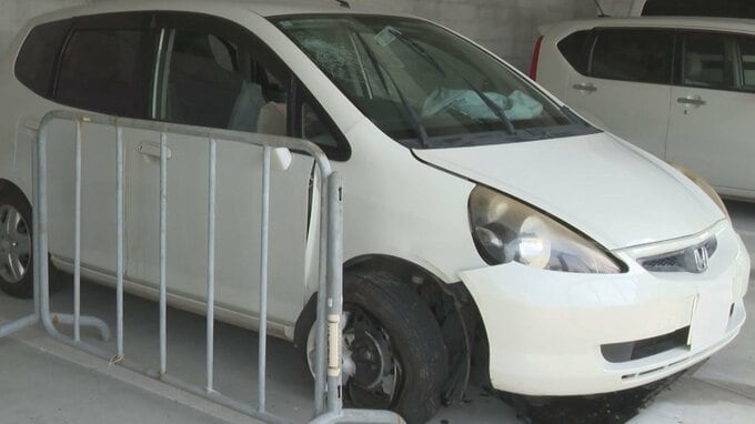 車内で倒れた高齢男性を発見、搬送後に死亡　前輪パンク、フロントガラスにひび　大分　|　大分のニュース｜OBS NEWS｜大分放送