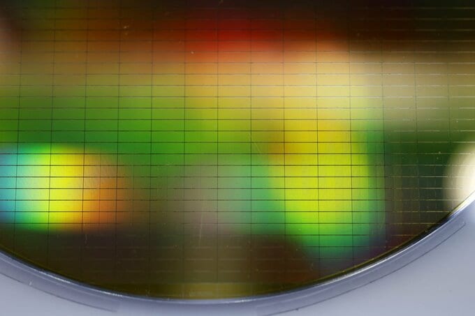 AI半導体、HBMの次はHBFか－「シリコン熱」に沸く韓国メモリー業界