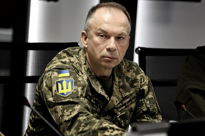 ゼレンスキー大統領、シルスキー軍総司令官を解任－抗議拡大受け
