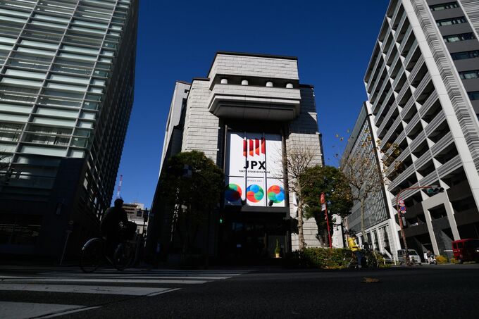東証の取引延長、恩恵は短期アルゴ勢に集中か－機械的な株価変動警戒