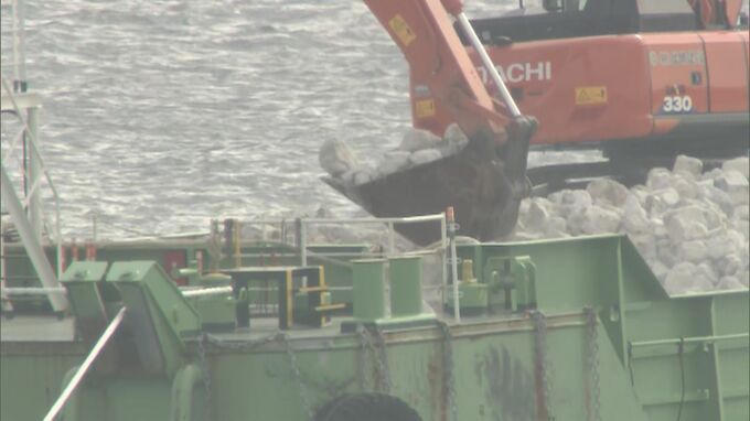 「石材が次々と投下」政府が大浦湾側の工事に着手　軟弱地盤の影響で9年3か月の予定工期は延びるかー　|　沖縄のニュース｜RBC 琉球放送