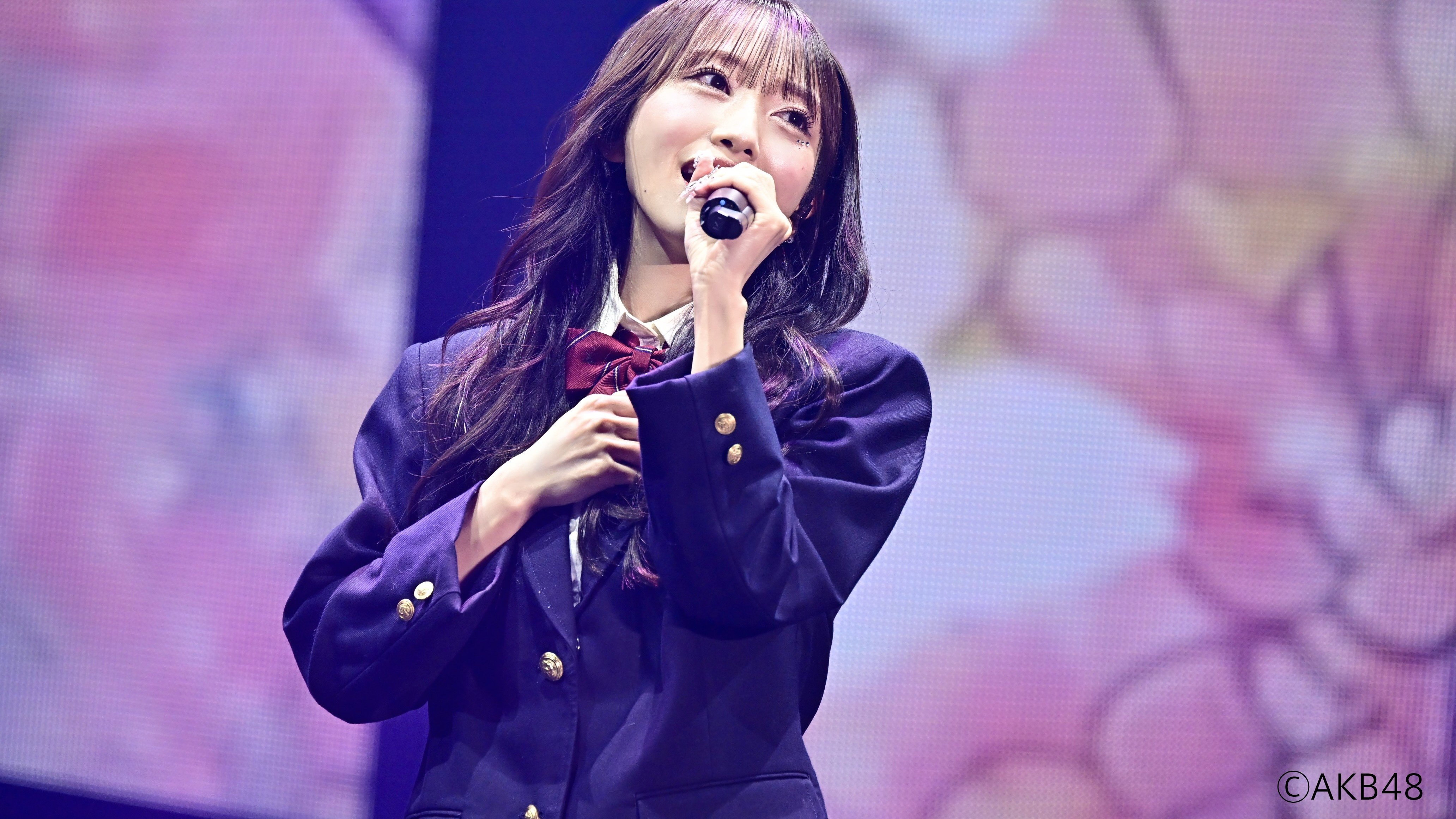 AKB48・向井地美音 】13年間のアイドル人生を涙で卒業 〝恋愛〟は「全