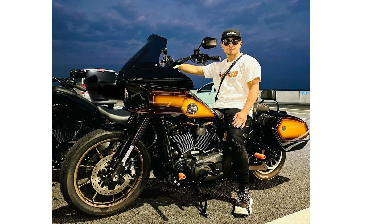 魔裟斗さん 「限定172台の激レアハーレー」で 「朝晩涼しくなってき