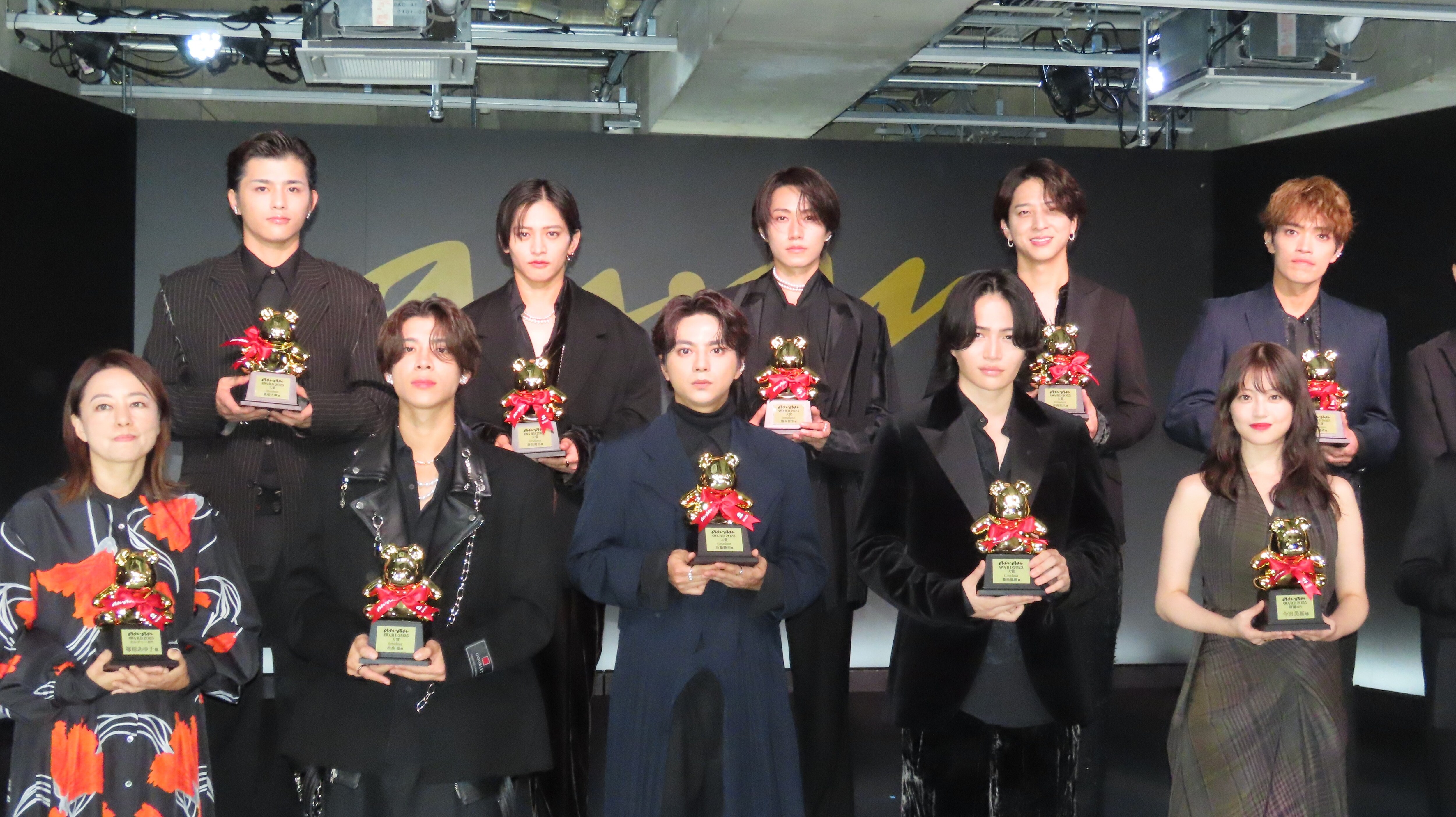 timelesz 】 躍進の1年で「anan AWARD」大賞に輝く 菊池風磨「この仲間