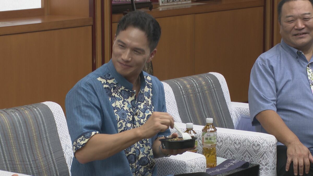 俳優 市原隼人さん　沖縄の食文化の魅力を発信